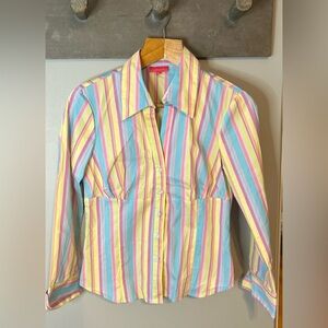 ✌️4/$20✌️ Tag shirt